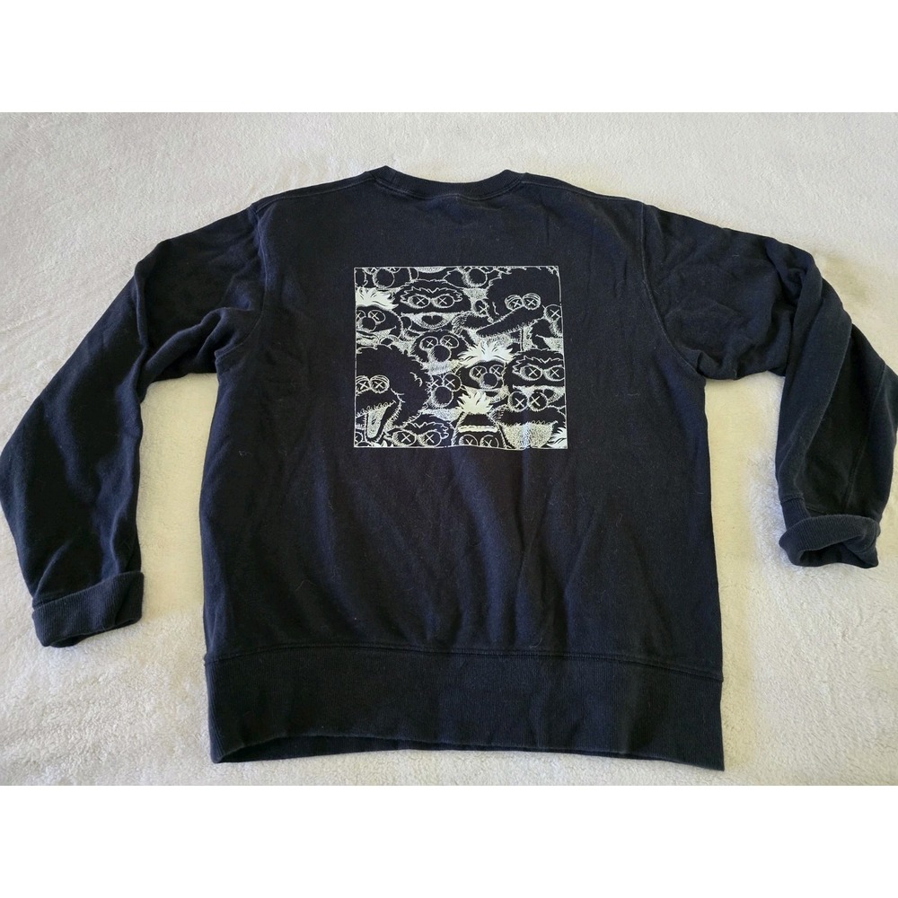 Kaws x Uniqlo‎ x Sesame Street Sweatshirt Size Small Black